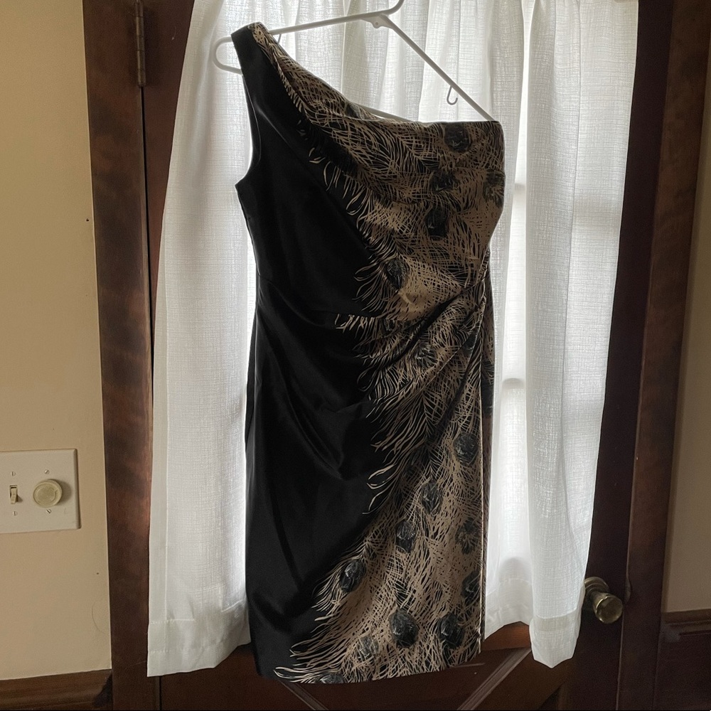 Pre loved one shoulder dress